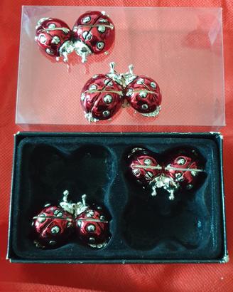 Quattro coppie maggiolini