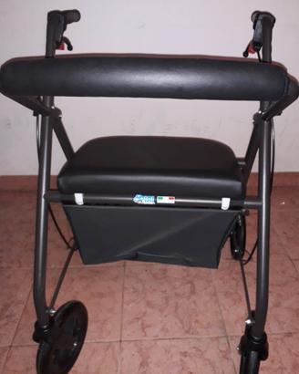 Deambulatore per anziani pieghevole con seduta