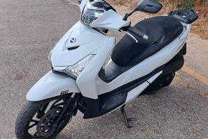 Scooter SYM HD 300