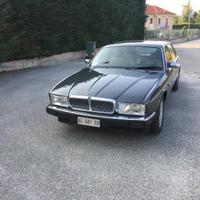 Jaguar Daimler xj 40