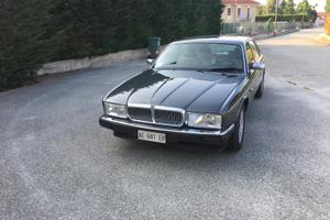 Jaguar Daimler xj 40