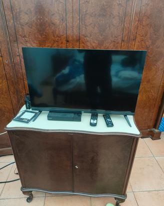 TV smart 32 pollici 