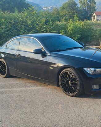 BMW 330d e92