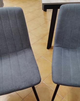 Sedie in tessuto grigio per soggiorno e cucina