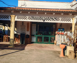 Locale commerciale per pizzeria e tratto