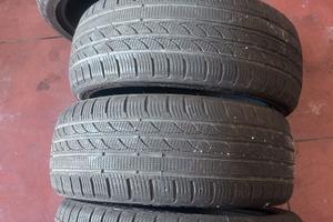 Pneumatici invernali 225/40/19 
