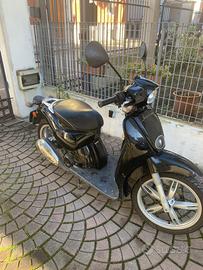 SCARABEO NERO 50CC 2014
