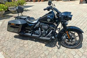 Harley Davidson Road King special 2022