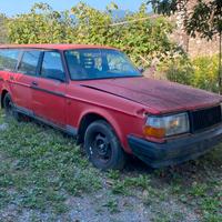 Volvo 240 Polar