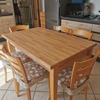 Tavolo in legno massiccio rovere + sedie