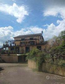 Villa a Palombara Sabina (RM)