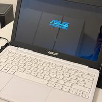 notebook Asus bianco