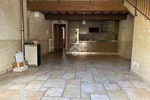 CASA SEMINDIPENDENTE A PONTE BUGGIANESE