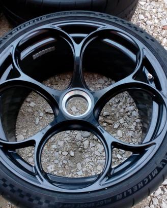 cerchi e gomme nuove 20 originali alfa romeo 