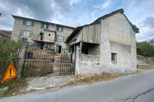 Casa indipendente Da Ristrutturare