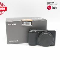 Ricoh GR III