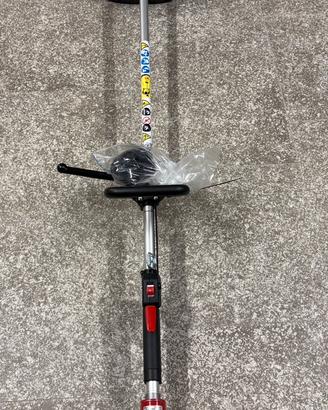 Decespugliatore Shindaiwa T226S