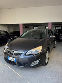 Opel Astra 1.7 CDTI 110CV 5 porte Cosmo
