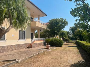 Villette a paestum vicino al mare