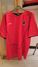 T-shirt sportiva mai usata
