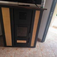 Stufa a pellet canalizzata.