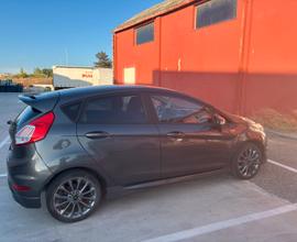 FORD FIESTA 1.5 tdci ST-LINE