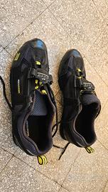 Scarpe da bicicletta con attacchi + accessori bici