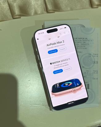 IPhone 17 Pro white