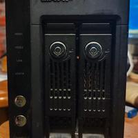 NAS QNap TS-221 Hard Disk di rete USATO