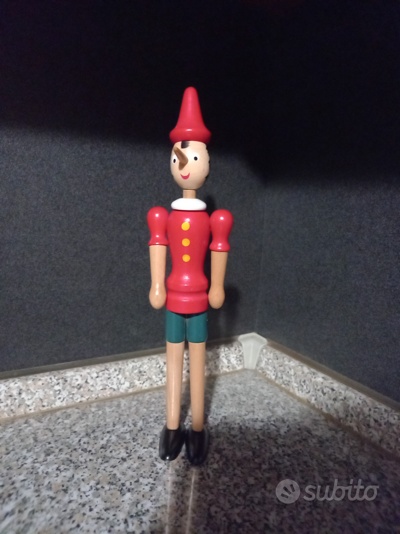 Pinocchio di legno fatto a mano snodabile - Collezionismo In vendita a  Milano