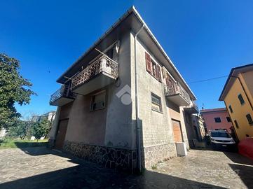 LABORATORIO A ARCOLA