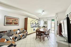 Appartamento di 80 m² con 3 locali e box auto a Je