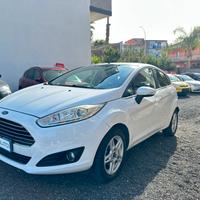 Ford Fiesta 1.5 TDCi 75CV 5 porte Titanium