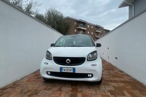 Smart fortwo turbo 90cv