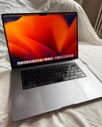 Macbook Pro 16”
