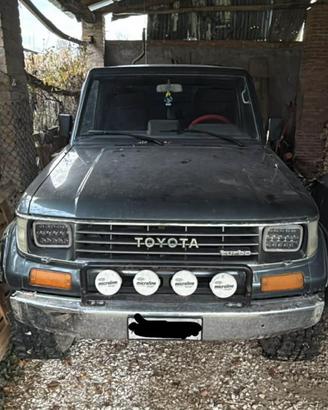 Toyota land cruiser 70 vx