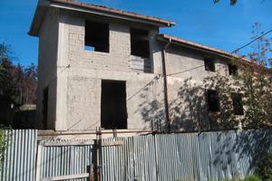 Casa semindipendente