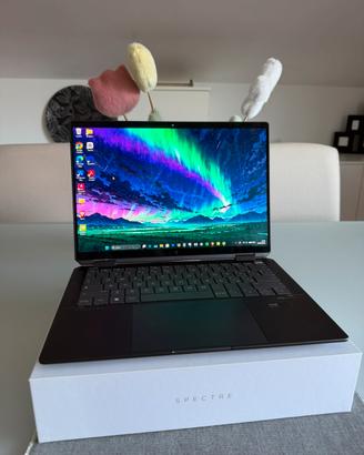 HP Spectre x360 14" – Ultra 7 / 32GB RAM/ 2TB SSD