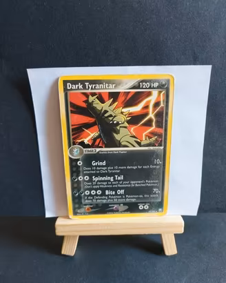Carta Pokemon Dark Tyranitar 19/109 Non Holo ENG
