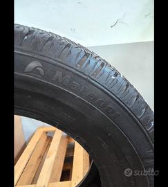 n 2 gomme misura 235/65 r16 C
