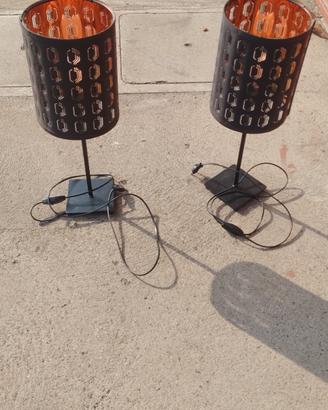 2  lampade/ abatjour.  particolari
