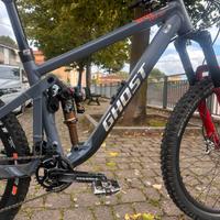 Ghost riot full party