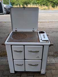 Cucina economica a legna