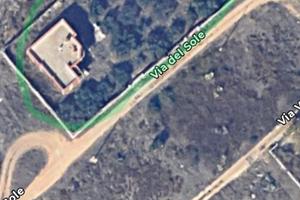 2 villette rurali con terreno ed ulivieti al mare