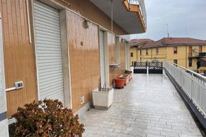 Appartamento di 100 m² con 3 locali e box auto a B