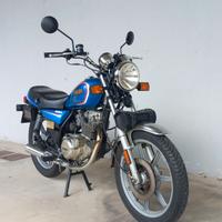 YAMAHA SR 250  avviamento elettrico anno 1986