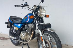YAMAHA SR 250  avviamento elettrico anno 1986