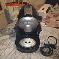 macchina per il caffè lavazza ecl 101 ben tenuta. 