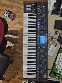 Behringer Deepmind 12