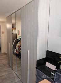 Armadio Donatella 6 ante specchi, ritiro entro 7/3